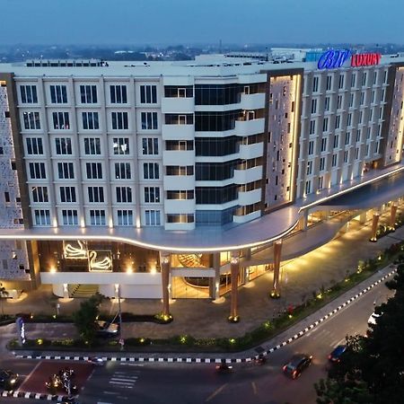 BW Luxury Hotel Jambi Ngoại thất bức ảnh