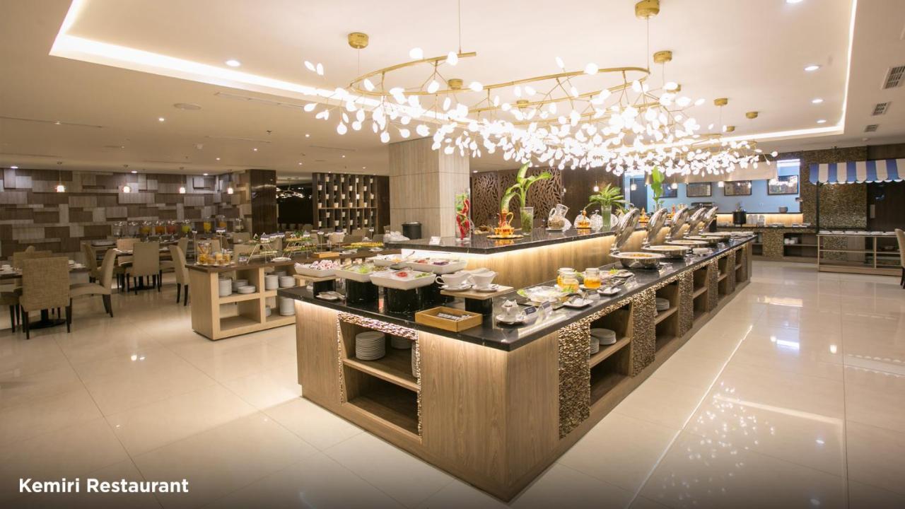 BW Luxury Hotel Jambi Ngoại thất bức ảnh