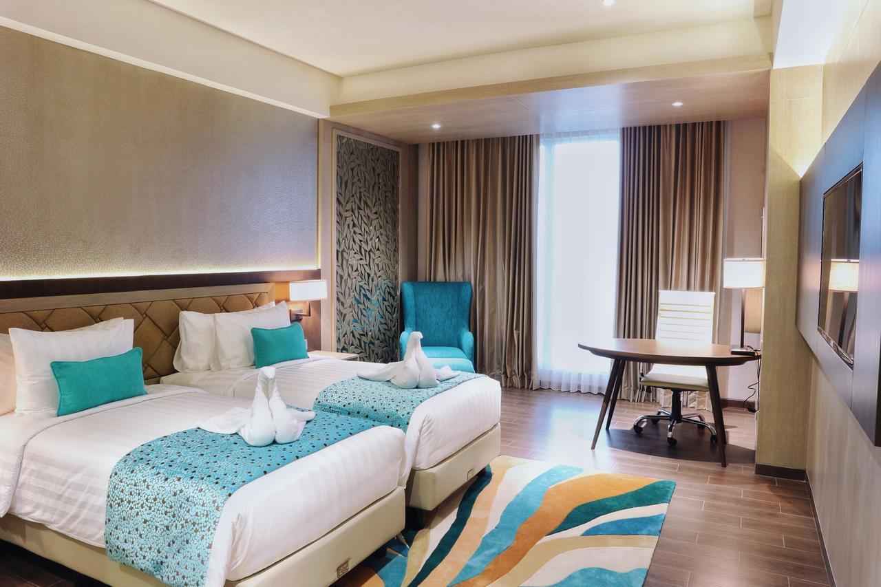BW Luxury Hotel Jambi Ngoại thất bức ảnh