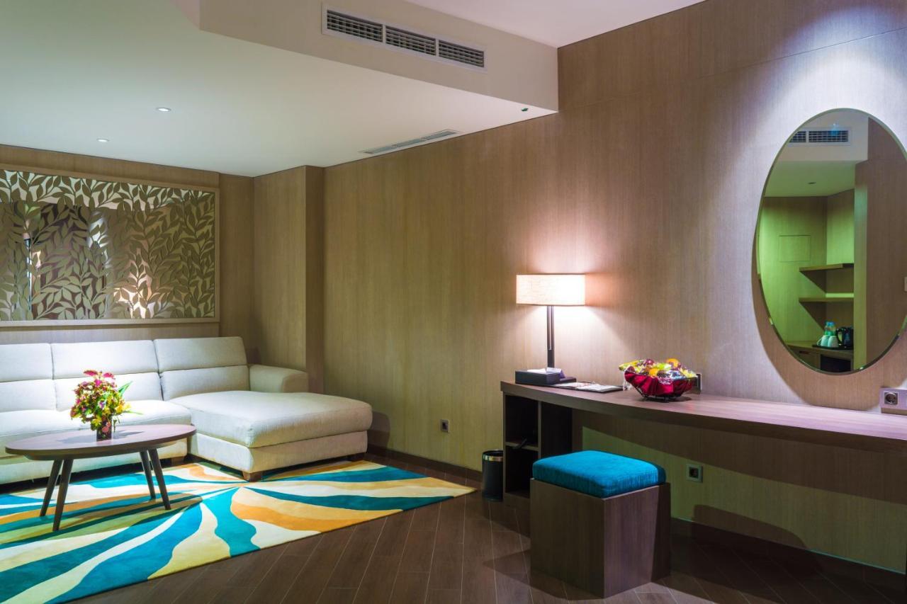 BW Luxury Hotel Jambi Ngoại thất bức ảnh